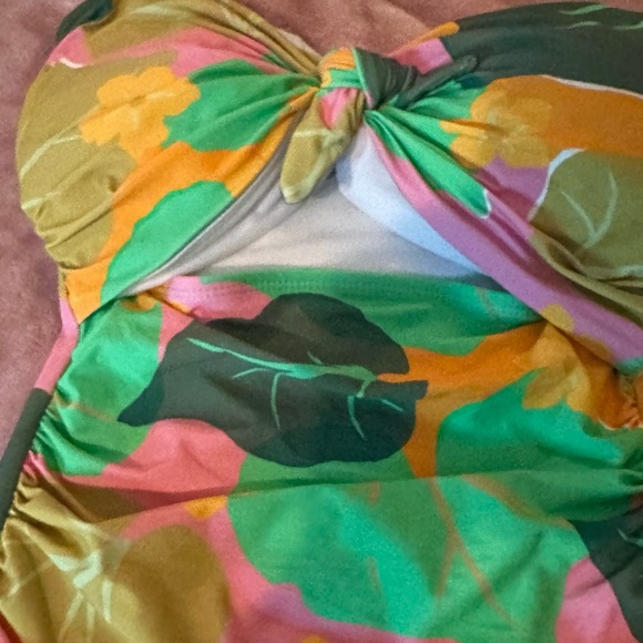 Kate Spade Cucumber Floral Tie Bandeau One-Piece - Picture 4 of 6